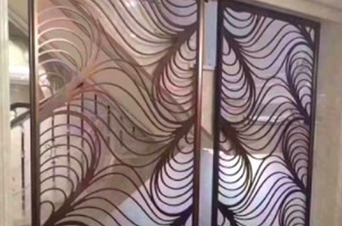 鏤空不銹鋼屏風(fēng)加工要注意這幾點，否則浪費料還不討好！